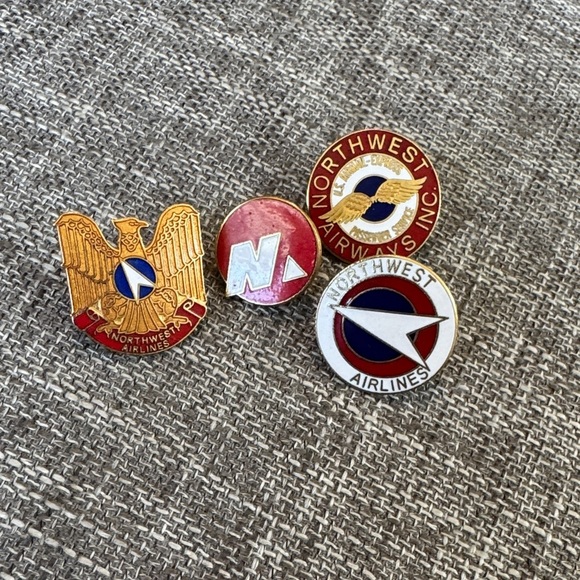 Northwest Airlines Collectible Pin Set - Picture 1 of 6